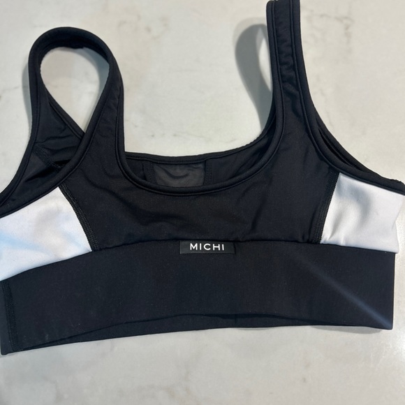 MICHI black & white sports bra -size small - Picture 3 of 4